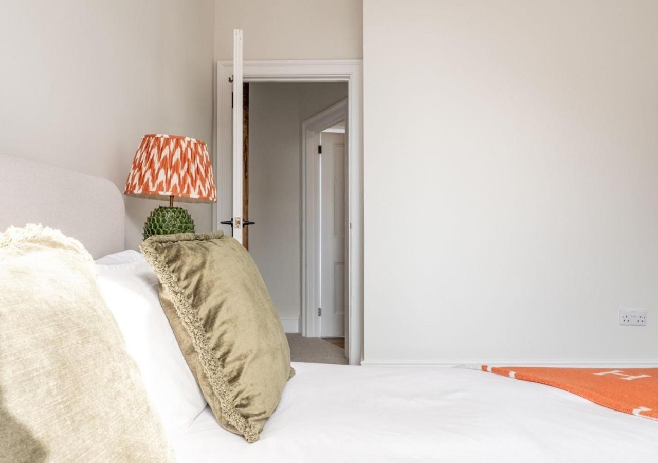 Hitchmans Mews - Stunning 2Bd In Chipping Norton! Apartment Luaran gambar