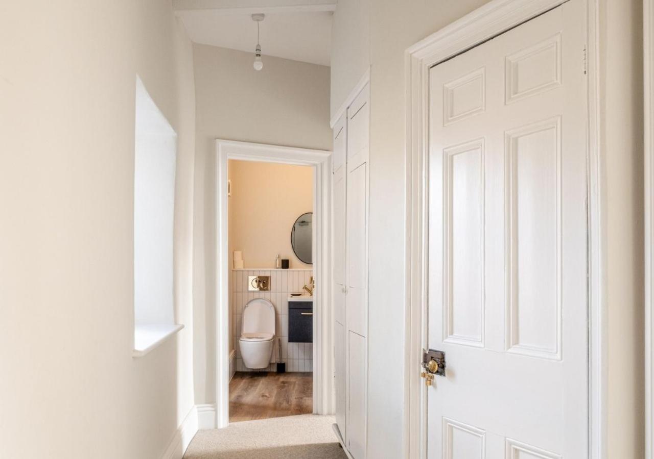 Hitchmans Mews - Stunning 2Bd In Chipping Norton! Apartment Luaran gambar