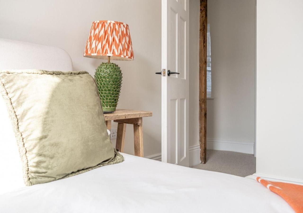 Hitchmans Mews - Stunning 2Bd In Chipping Norton! Apartment Luaran gambar