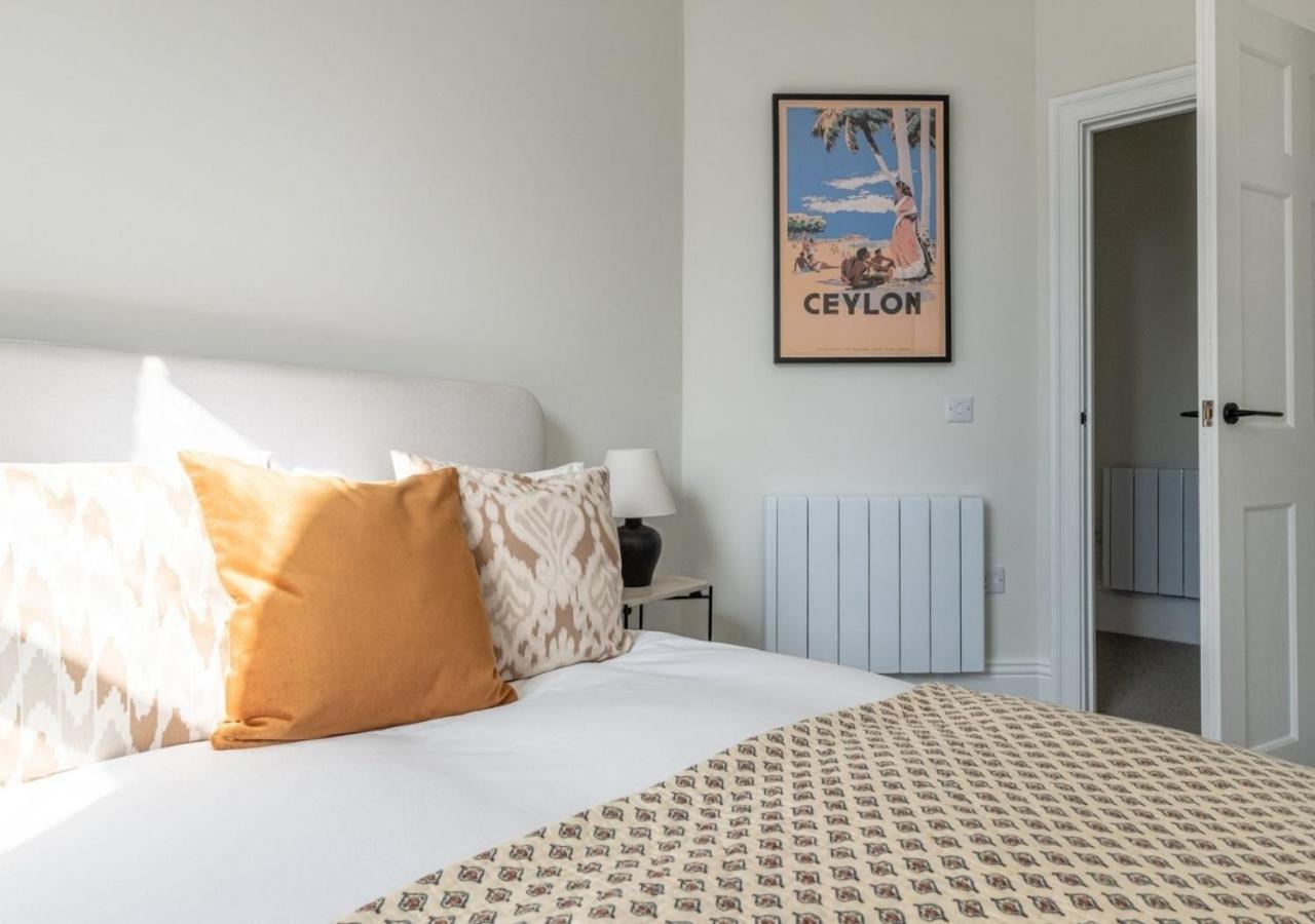 Hitchmans Mews - Stunning 2Bd In Chipping Norton! Apartment Luaran gambar
