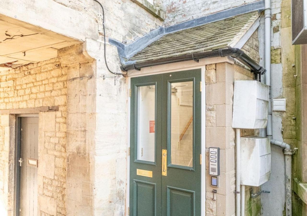 Hitchmans Mews - Stunning 2Bd In Chipping Norton! Apartment Luaran gambar