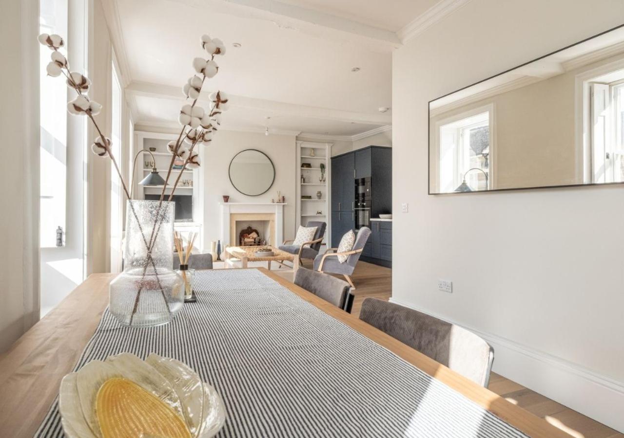 Hitchmans Mews - Stunning 2Bd In Chipping Norton! Apartment Luaran gambar