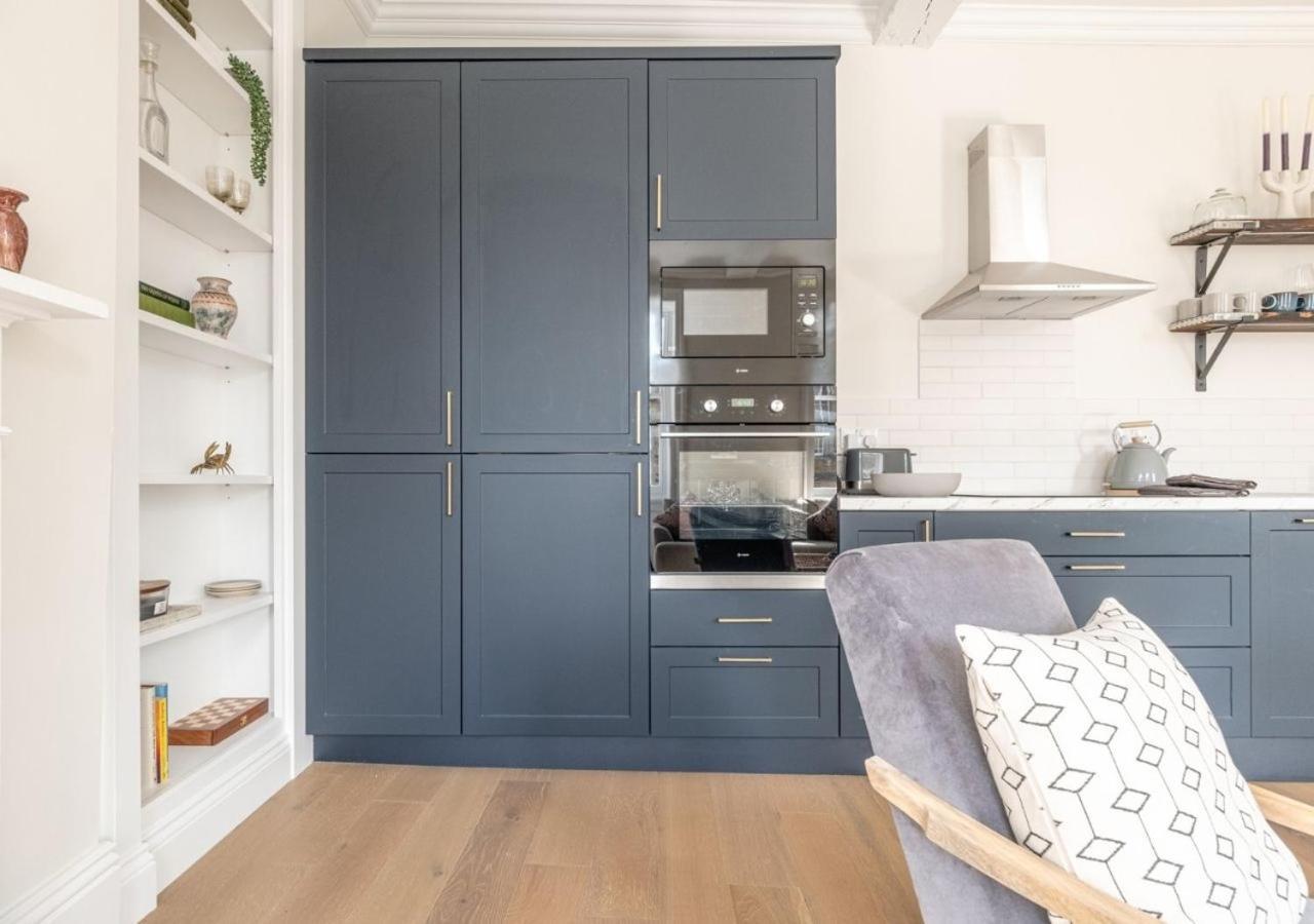 Hitchmans Mews - Stunning 2Bd In Chipping Norton! Apartment Luaran gambar